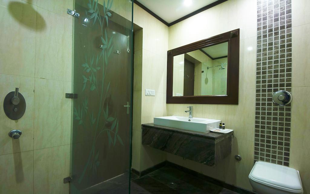 Siris 18 Gurgaon Exterior foto