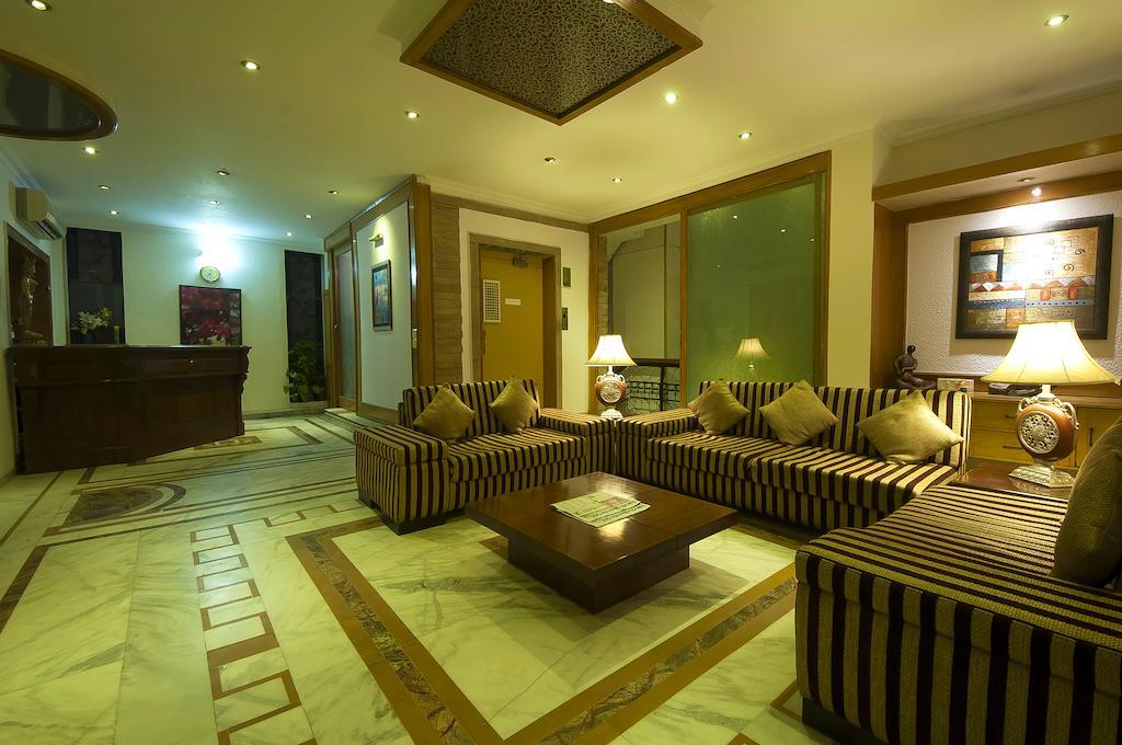 Siris 18 Gurgaon Exterior foto