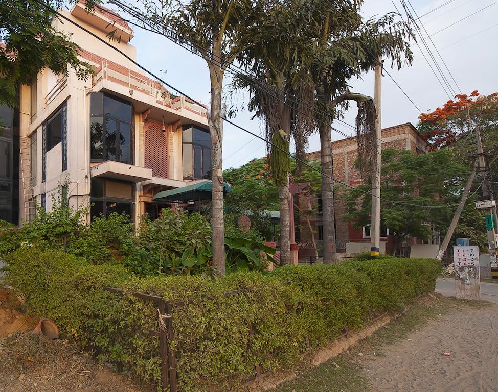 Siris 18 Gurgaon Exterior foto